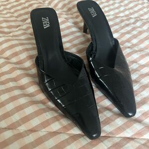Zara Glossy Black Croc-Embossed Heels